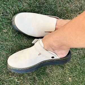 DR. MARTENS clogs 🔥🔥
